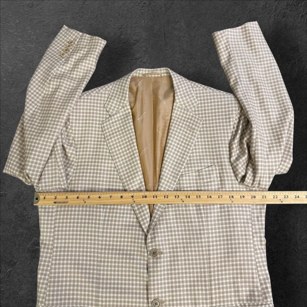 Kiton Napoli 100% Cashmere Gingham Sport Coat Blazer Tan White Mens 52‎ IT 42 US